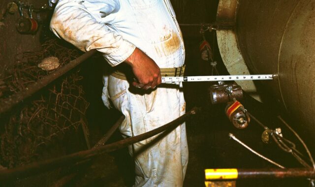 Laboratory Instruments service photo for Service Records That Make Laboratory Equipment Auditable