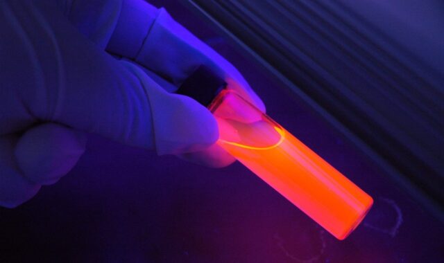 glowing, uv, luminescent, luminescence, tube, science, substance, experiment, futuristic, fluorescent, chemistry, engineering, technology, glove, education, biotechnology, forensic, test, healthcare, biology, laboratory, medical, medicine, research, chemistry, chemistry, chemistry, chemistry, chemistry, forensic, forensic, biology, laboratory
