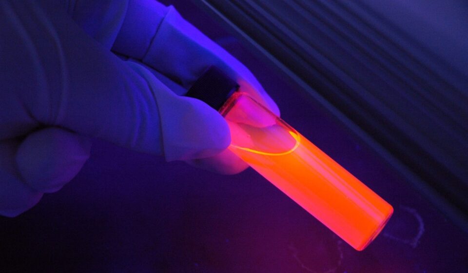glowing, uv, luminescent, luminescence, tube, science, substance, experiment, futuristic, fluorescent, chemistry, engineering, technology, glove, education, biotechnology, forensic, test, healthcare, biology, laboratory, medical, medicine, research, chemistry, chemistry, chemistry, chemistry, chemistry, forensic, forensic, biology, laboratory