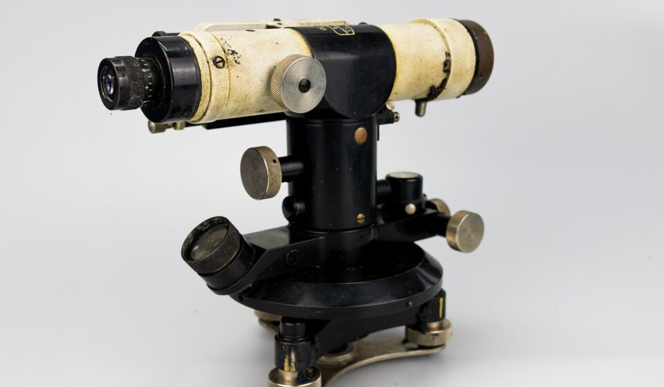 lens, technology, carl zeiss jena, equipment, leveling, levelling device, levelling instrument, measuring instrument, antiquity, instrument, optics, antique
