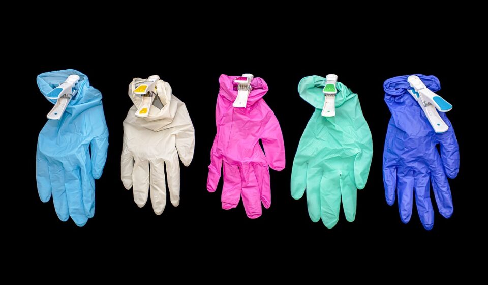 gloves, free wallpaper, surgical gloves, protective gloves, wallpaper, laptop wallpaper, epidemic, full hd wallpaper, healthcare, hd wallpaper, clinic, free background, latex, laboratory, operation, equipment, cool backgrounds, practice, protective, beautiful wallpaper, coronavirus, desktop backgrounds, virus, communication, covid-19, 4k wallpaper 1920x1080, protection, outbreak, hygiene, health, windows wallpaper, medical, mac wallpaper, anti transmission, global, 4k wallpaper, wallpaper 4k, in quarantine, black virus, black health, black medical, black community, black communication, wallpaper hd, black wallpaper, black global, black laboratory, black healthcare