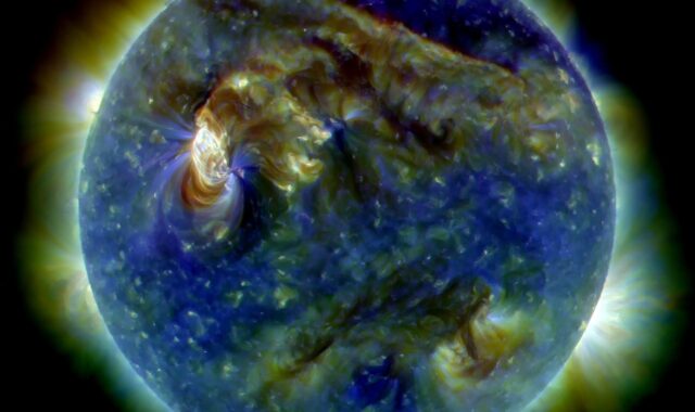 sun, solar flare, uv, uv light, sunlight, eruption, prominence, hot, astronautics, nasa, space travel, aviation, astronomy, science, research, sunspots, gas, fire, embers, nature, fireball