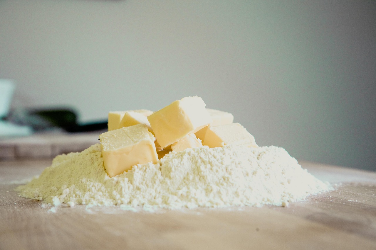 bake, butter, flour, pile, food preparation, baking, dough, sweets, pastries, sugar, flour, flour, flour, flour, flour, baking, baking, baking, sugar, sugar, sugar