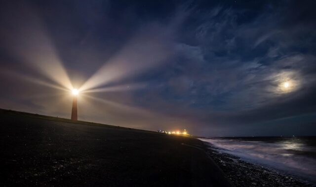 lighthouse, light, sea, beacon, coast, night, shipping, building, tower, beach, meadow, nature, holland, north sea