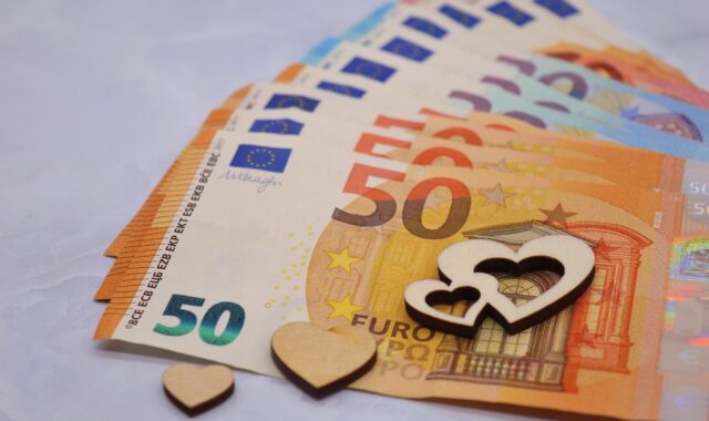 money, hearts, love for money, inflation, banknotes, euro, currency, finance, cashbox, cost, inflation rate, price increase, rising costs, pay, cash, expensive, seem, funds, buy love, money, money, money, inflation, inflation, inflation, inflation, inflation, euro, euro, inflation rate, inflation rate, price increase, price increase